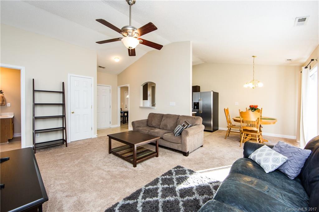11108 Palestrina Road, Unit 162 Charlotte, NC 28215 - Photo 7 of 23 Gallery Image 7