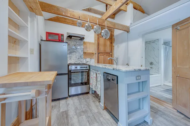 $470,000 | 10 Dodge Hill Road, South Sutton, NH 03273