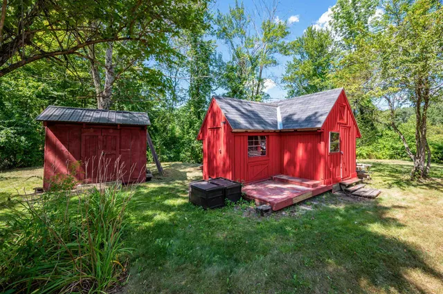 $470,000 | 10 Dodge Hill Road, South Sutton, NH 03273