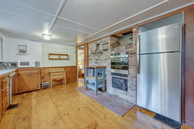 $470,000 | 10 Dodge Hill Road, South Sutton, NH 03273