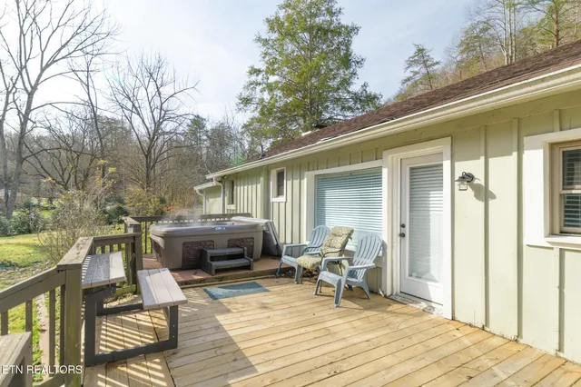 $775,000 | 827 Mill Creek Road, Pigeon Forge, TN 37863