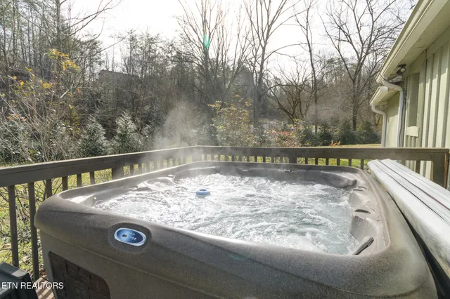 $775,000 | 827 Mill Creek Road, Pigeon Forge, TN 37863