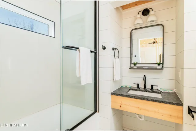 $775,000 | 827 Mill Creek Road, Pigeon Forge, TN 37863