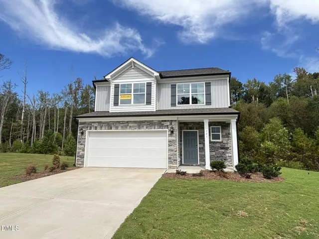 $399,900 | 701 Highview Drive, Benson, NC 27504