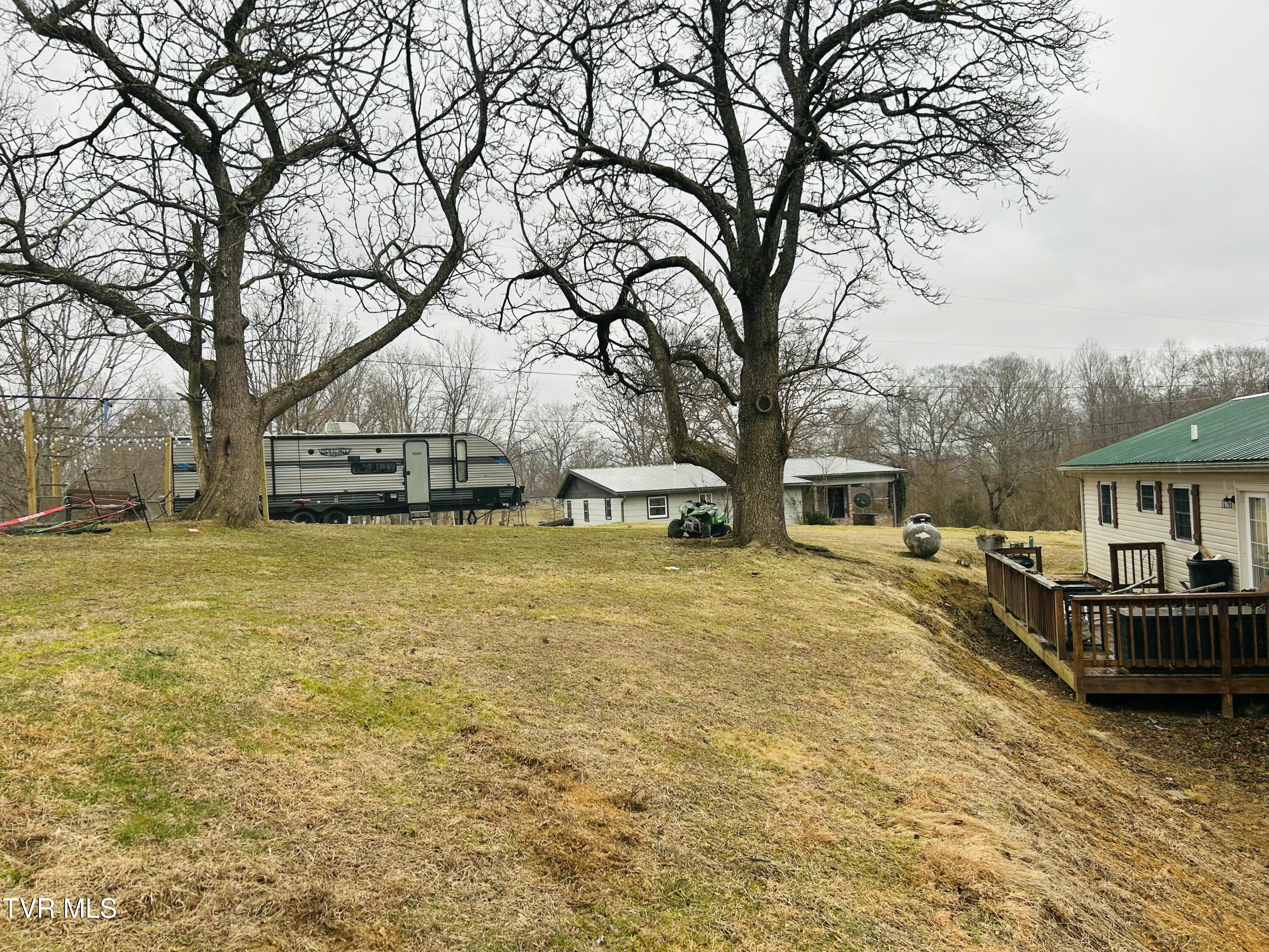 864 Big Smith Ridge Road Clintwood, VA 24228 - Photo 4 of 28 1000019328