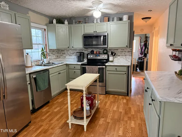 $179,000 | 864 Big Smith Ridge Road, Clintwood, VA 24228