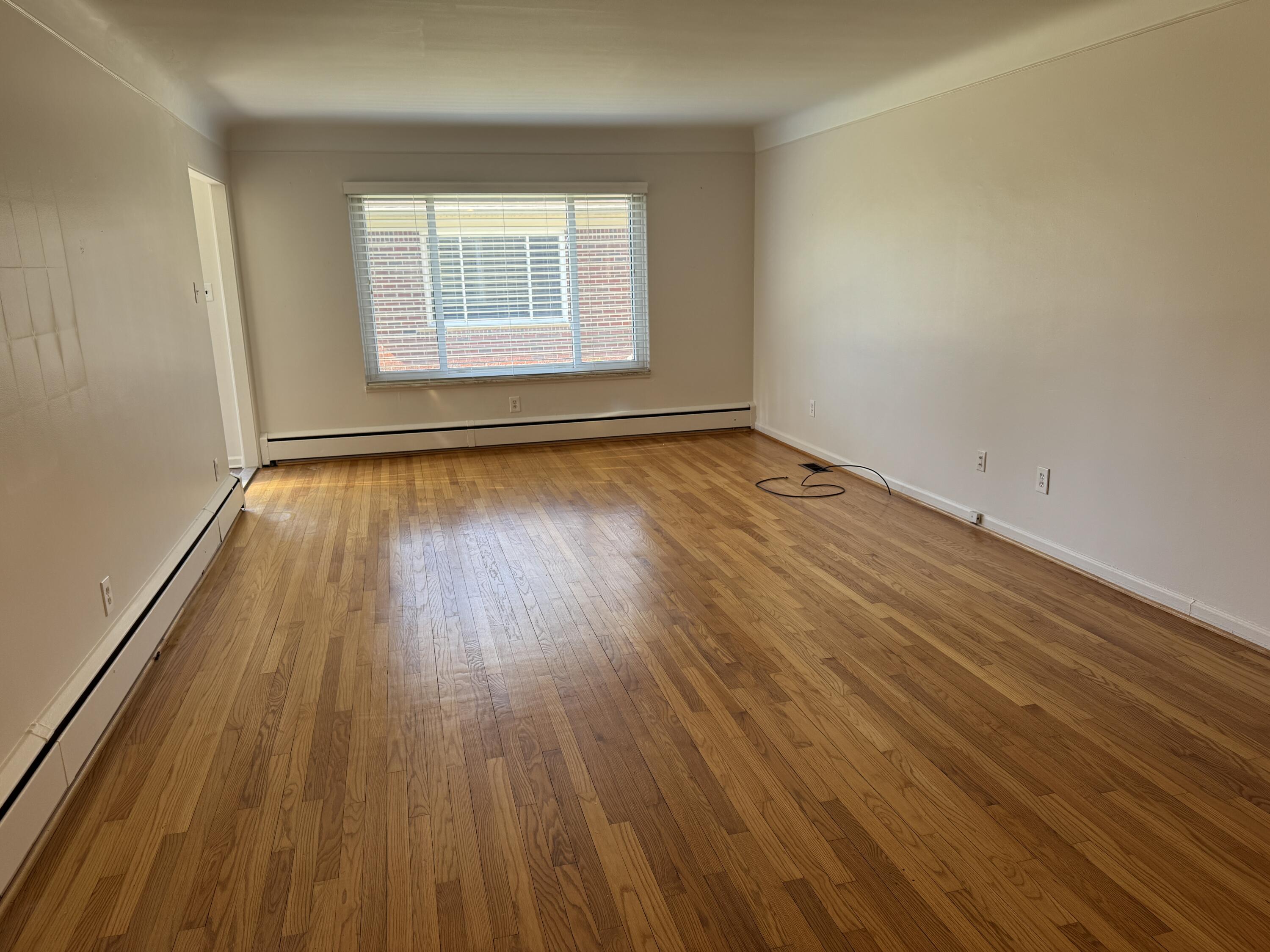 3286 West Webster Road Royal Oak, MI 48073 - Photo 9 of 15 3286 Webster