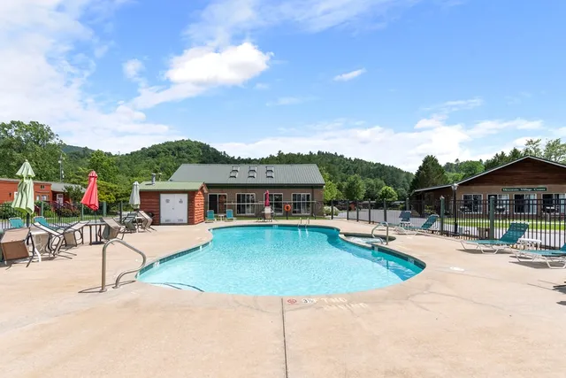 $315,000 | 112-106 River Vista Drive, Dillard, GA 30537