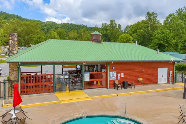 $315,000 | 112-106 River Vista Drive, Dillard, GA 30537