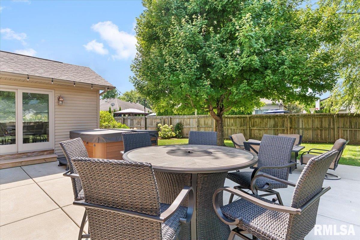 807 Shoshoni Drive Springfield, IL 62711 - Photo 31 of 42 Gallery Image 31