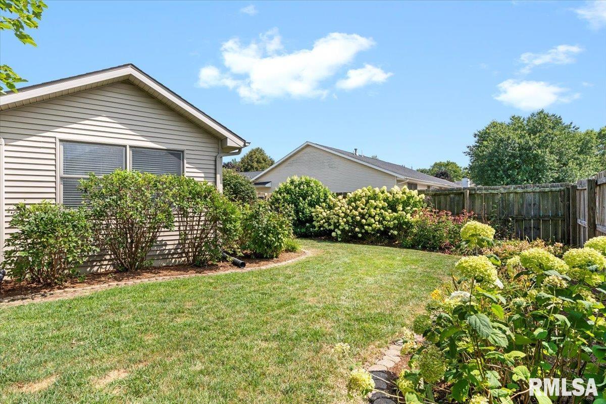 807 Shoshoni Drive Springfield, IL 62711 - Photo 36 of 42 Gallery Image 36