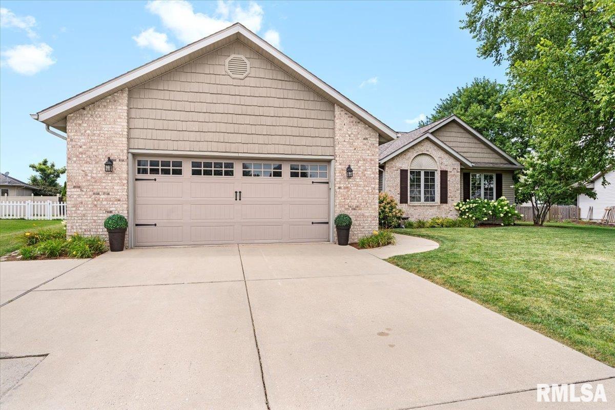 807 Shoshoni Drive Springfield, IL 62711 - Photo 39 of 42 Gallery Image 39