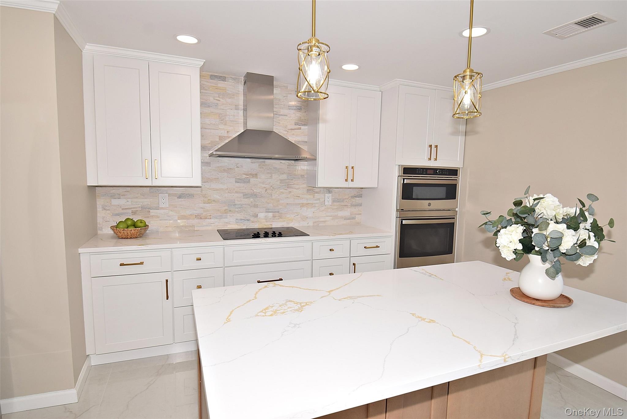 4195 Florence Road Bethpage, NY 11714 - Photo 7 of 23