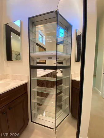 $2,950 | 9 Kennesaw Road, Henderson, NV 89052