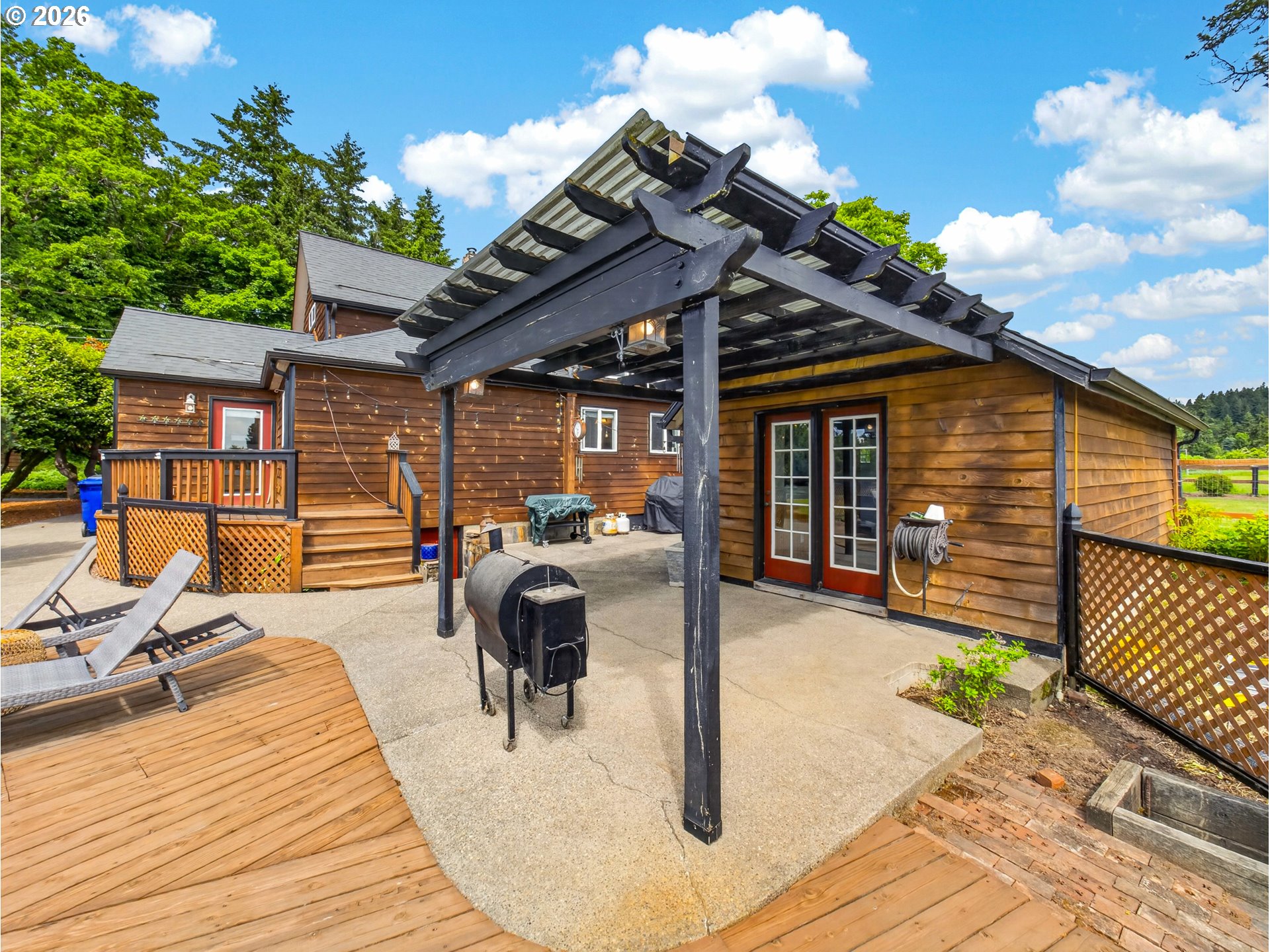 20556 South May Road Oregon City, OR 97045 - Photo 31 of 48 Covered Patio