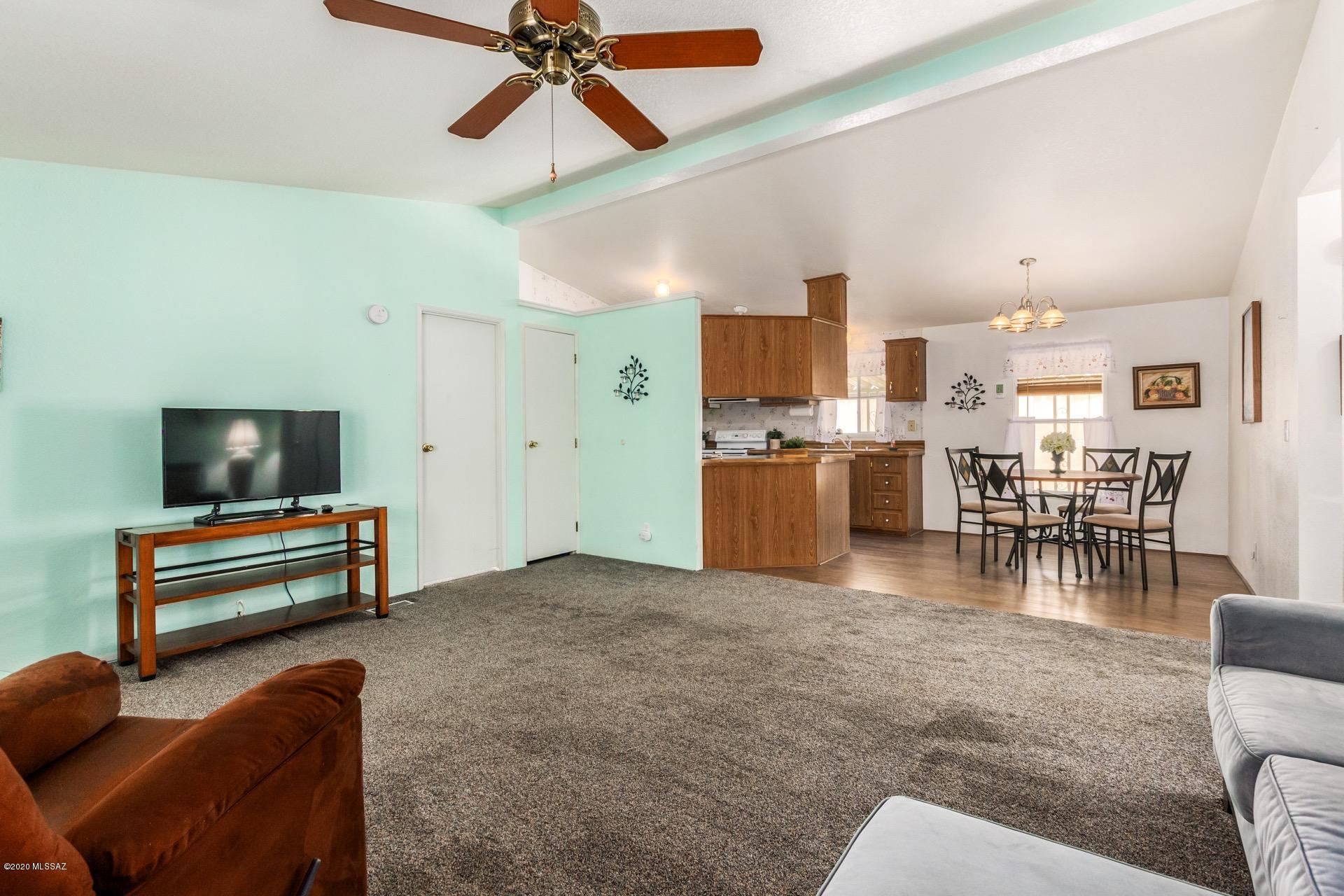 8401 South Kolb Road, Unit 123 Tucson, AZ 85756 - Photo 9 of 40 Gallery Image 9