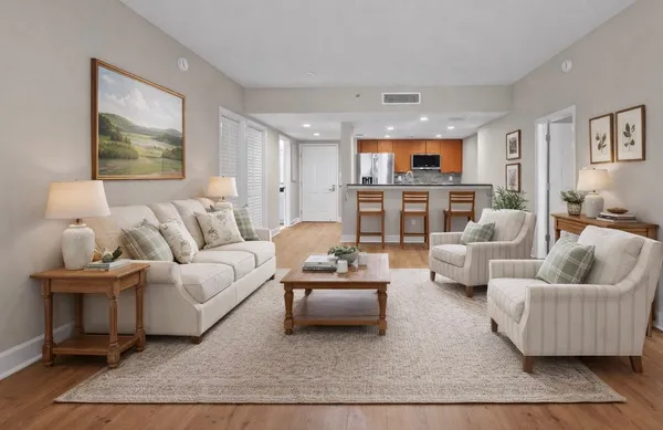 $319,900 | 300 South Duval Street, Unit 608, Tallahassee, FL 32301