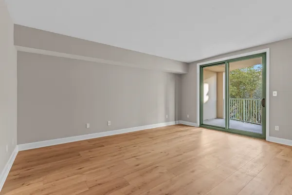 $319,900 | 300 South Duval Street, Unit 608, Tallahassee, FL 32301