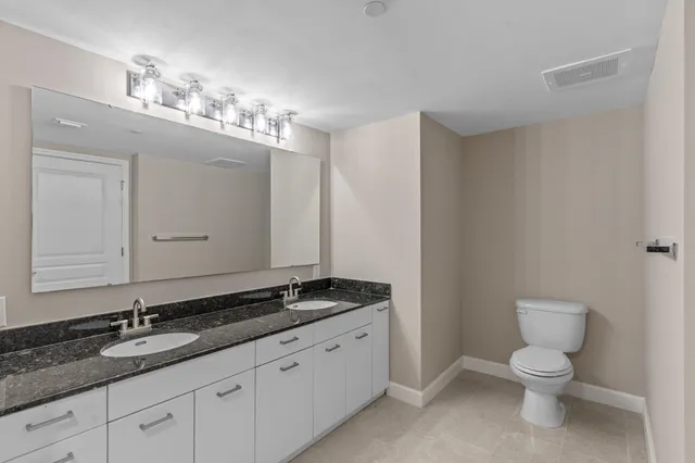 $319,900 | 300 South Duval Street, Unit 608, Tallahassee, FL 32301