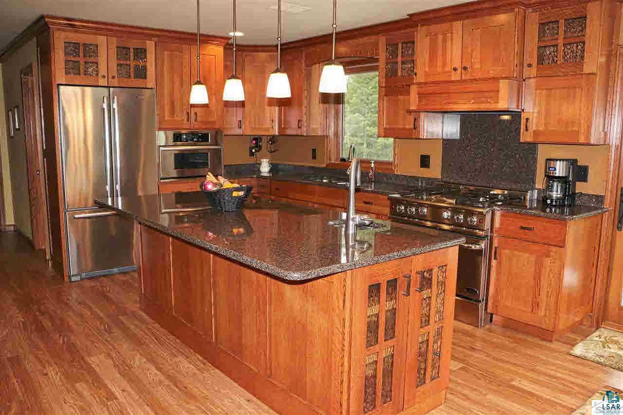 3534 Hunter Road Superior, WI 54880 - Photo 2 of 25
