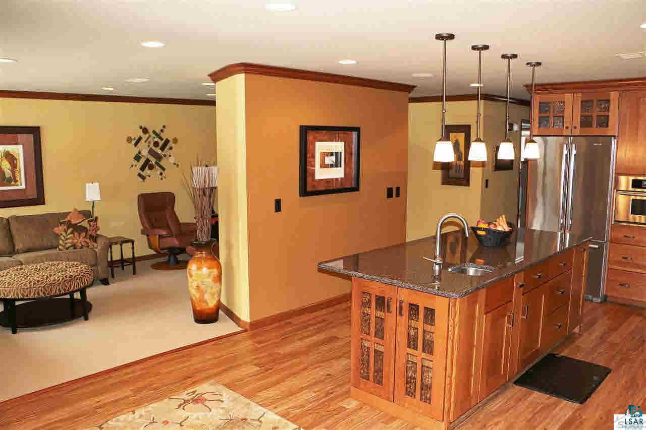 3534 Hunter Road Superior, WI 54880 - Photo 3 of 25