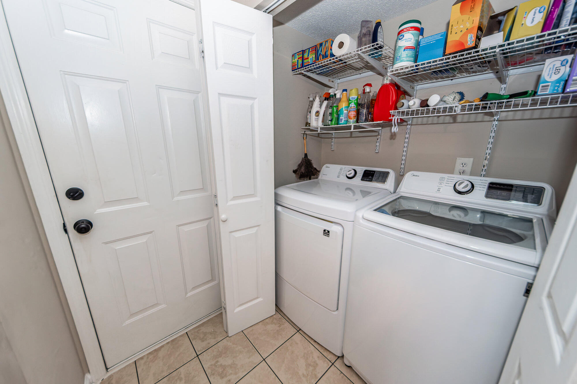 3221 Seaborn Drive Mount Pleasant, SC 29466 - Photo 18 of 58 Laundry