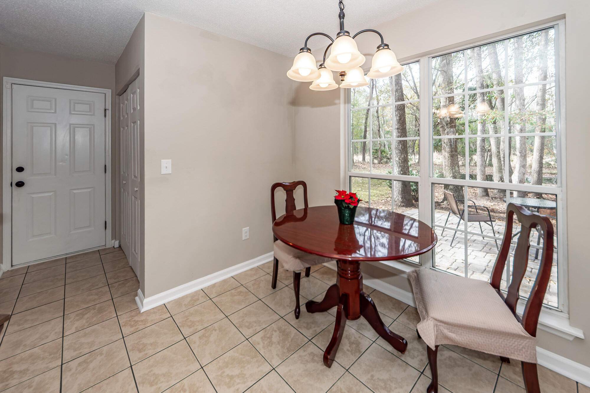 3221 Seaborn Drive Mount Pleasant, SC 29466 - Photo 20 of 58 Breakfast Nook