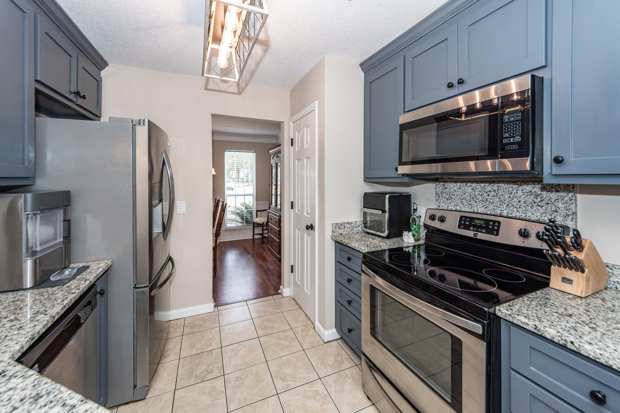3221 Seaborn Drive Mount Pleasant, SC 29466 - Photo 2 of 58 Kitchen