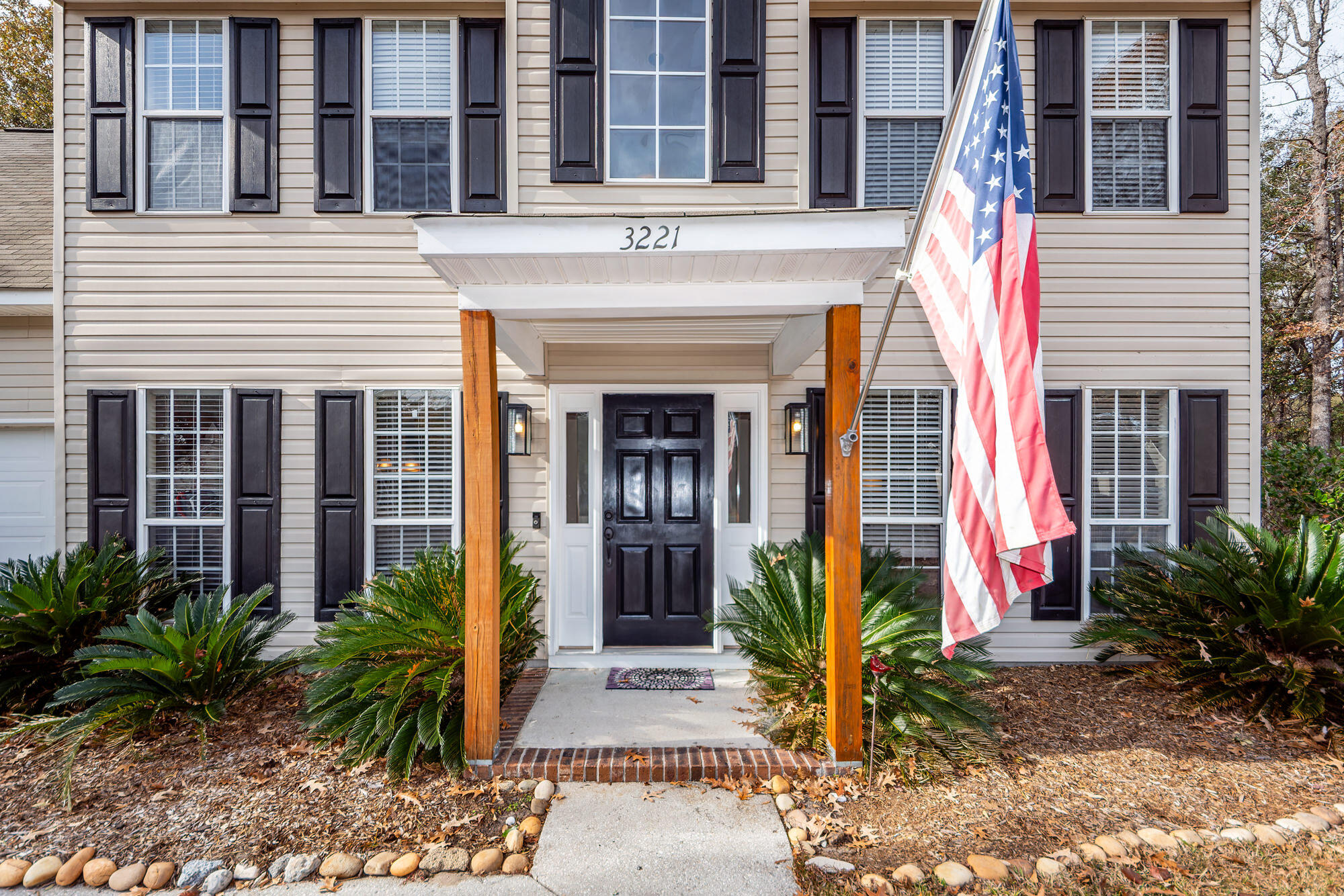 3221 Seaborn Drive Mount Pleasant, SC 29466 - Photo 4 of 58 02