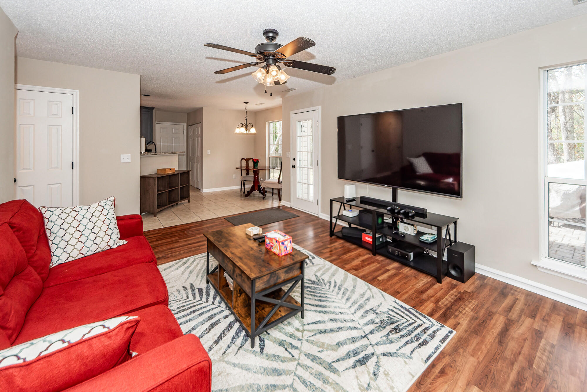 3221 Seaborn Drive Mount Pleasant, SC 29466 - Photo 5 of 58 Family Room