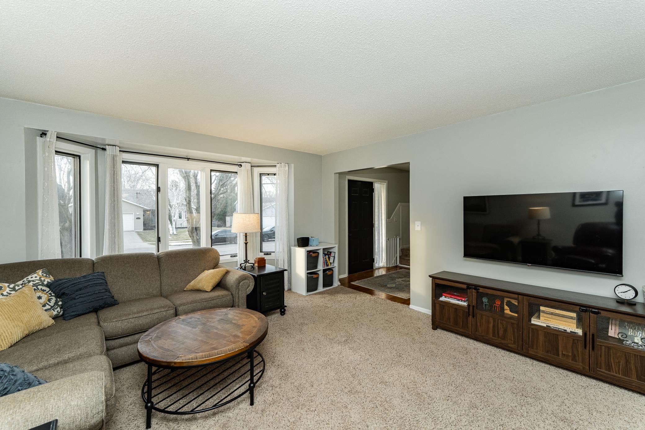 2439 60th Street Northwest Rochester, MN 55901 - Photo 3 of 25