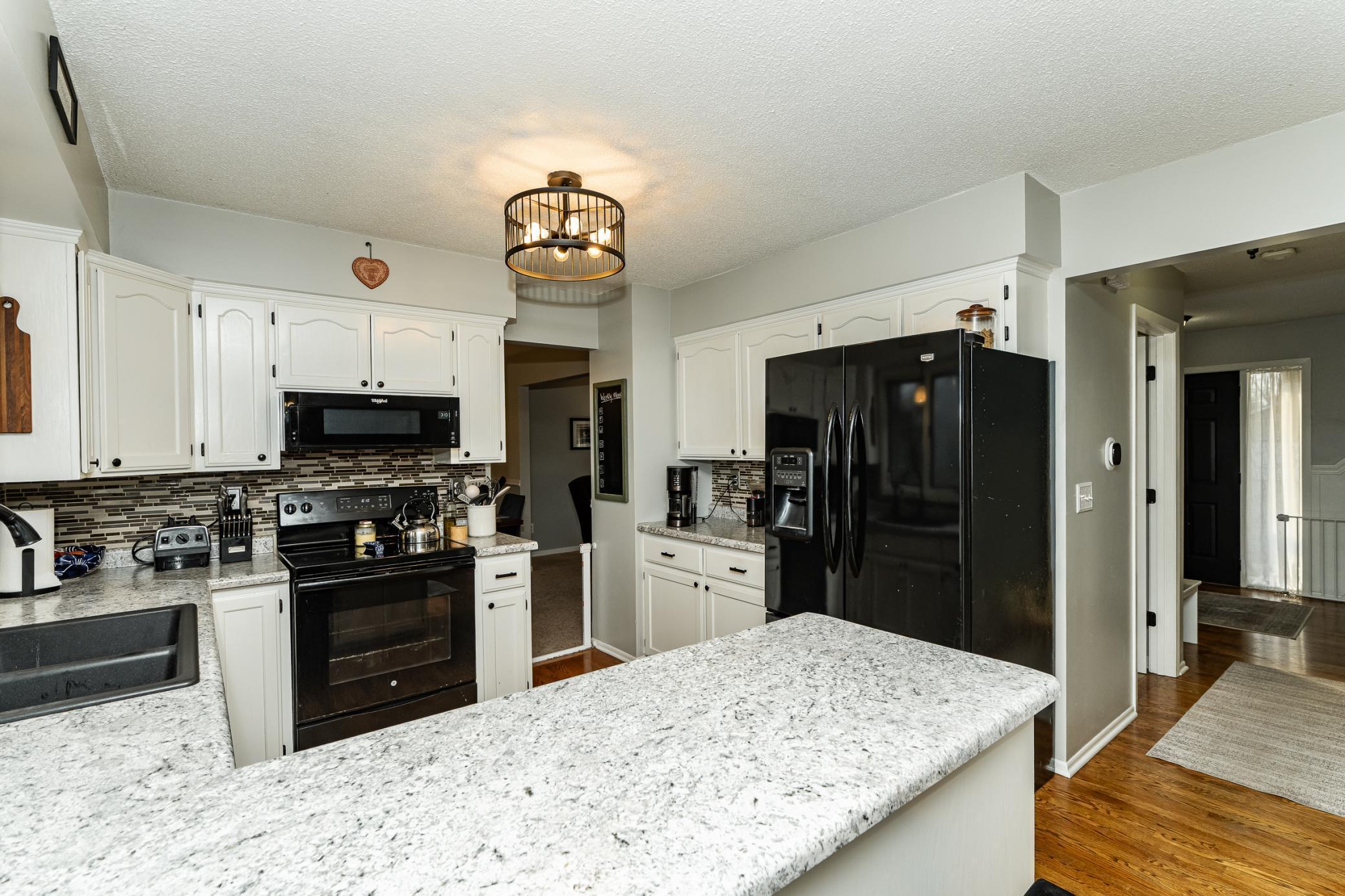 2439 60th Street Northwest Rochester, MN 55901 - Photo 7 of 25