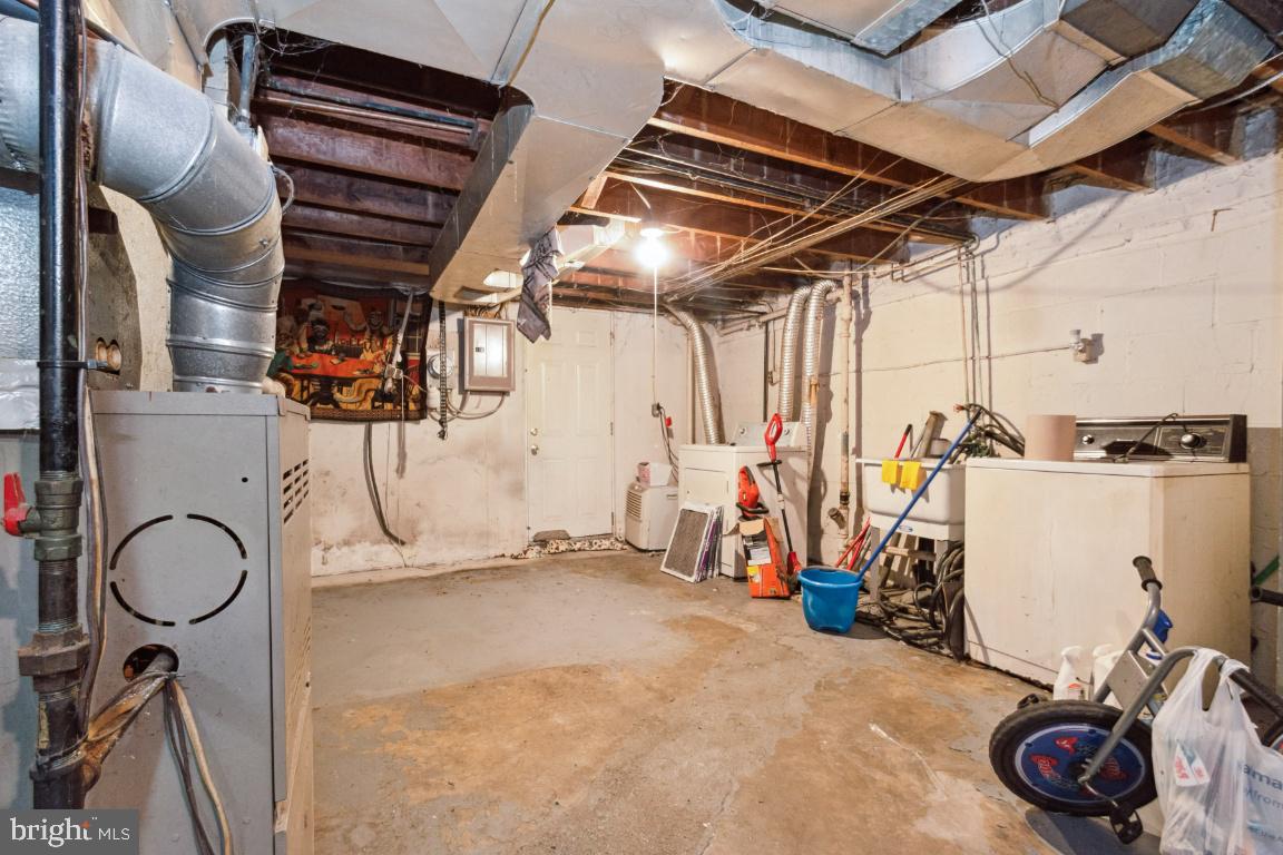 3812 Rokeby Road Baltimore, MD 21229 - Photo 18 of 24