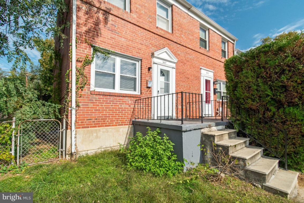 3812 Rokeby Road Baltimore, MD 21229 - Photo 4 of 24