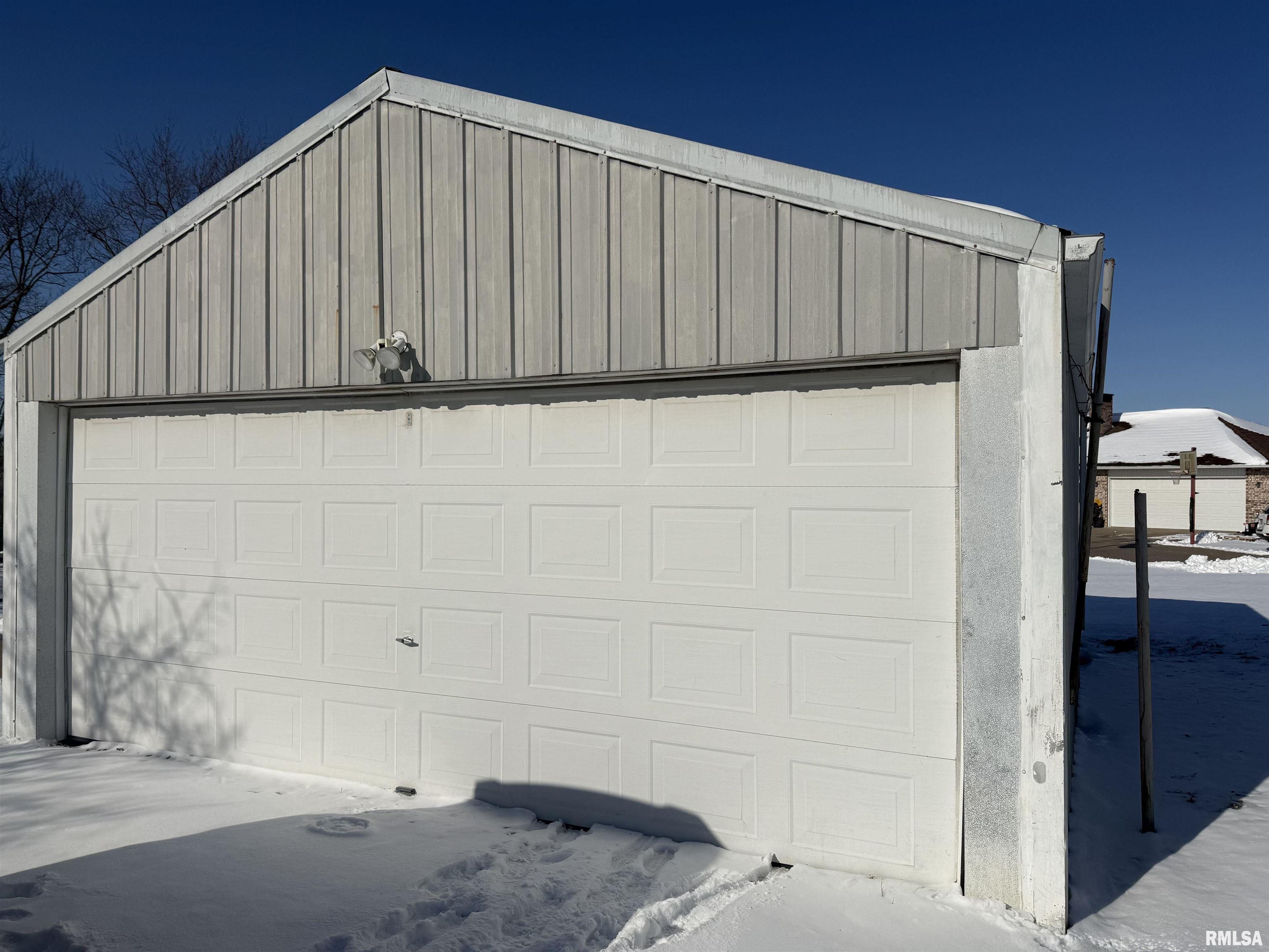 219 East Mulberry Street Mendon, IL 62351 - Photo 20 of 23