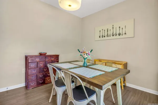 $1,600 | 522 Arthur Street, San Antonio, TX 78202