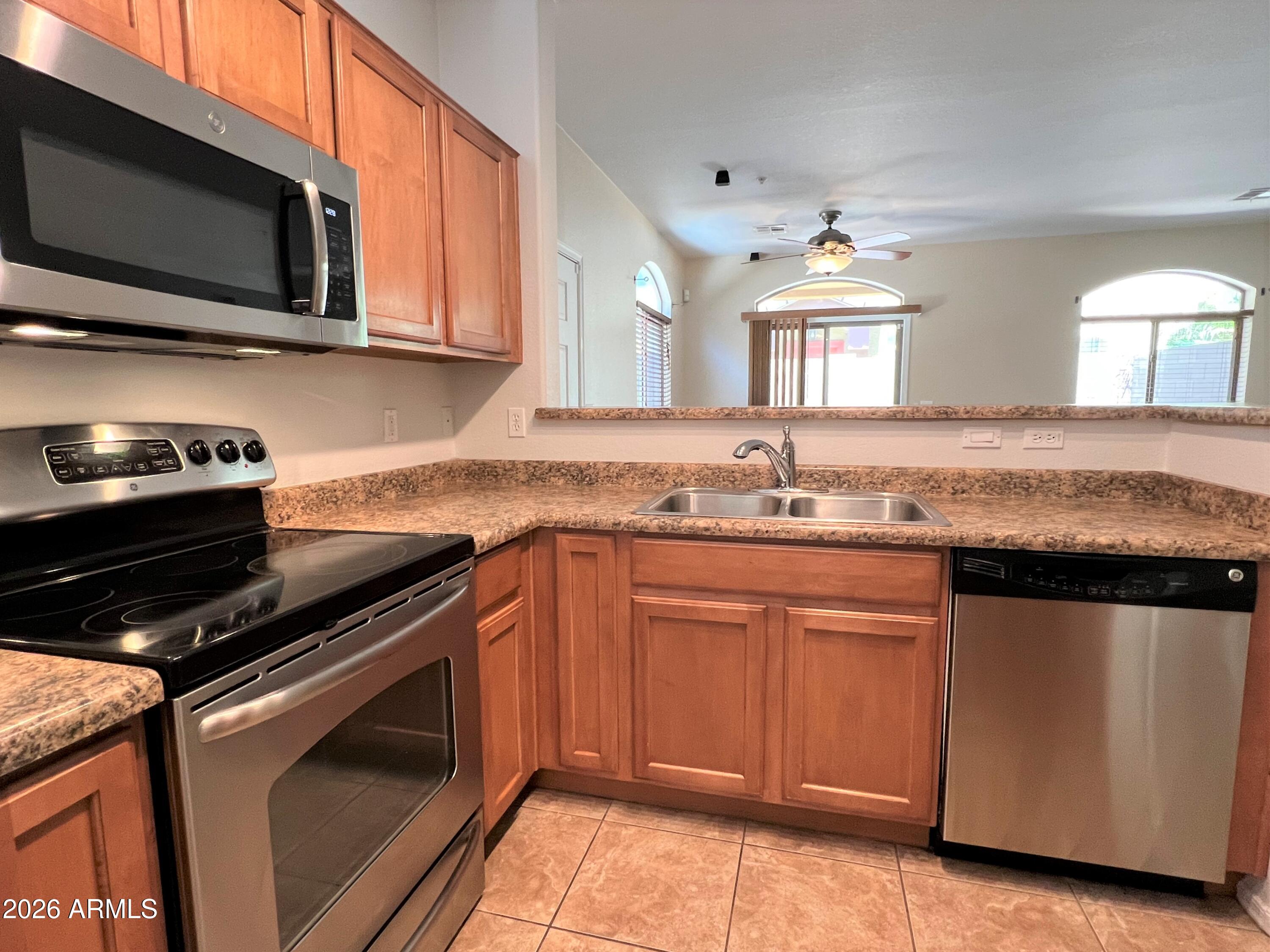 2150 West Alameda Road, Unit 1045 Phoenix, AZ 85085 - Photo 15 of 49 IMG_5944