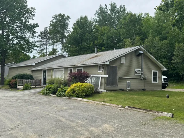 $299,900 | 1225 West Main Street, Dover Foxcroft, ME 04426