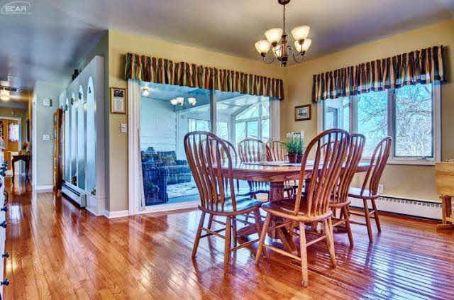 4491 North Gale Road Davison, MI 48423 - Photo 19 of 51 21133526-18.JPG