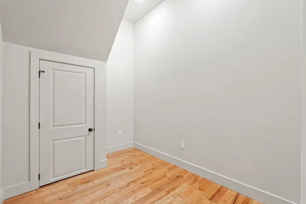 $3,500 | 150 West Side Avenue, Unit 1, Jersey City, NJ 07306