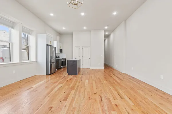 $3,500 | 150 West Side Avenue, Unit 1, Jersey City, NJ 07306