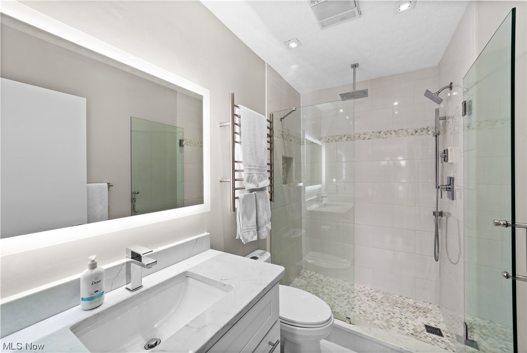 19510 Lorain Road, Unit 306 Cleveland, OH 44126 - Photo 22 of 32 Gallery Image 22