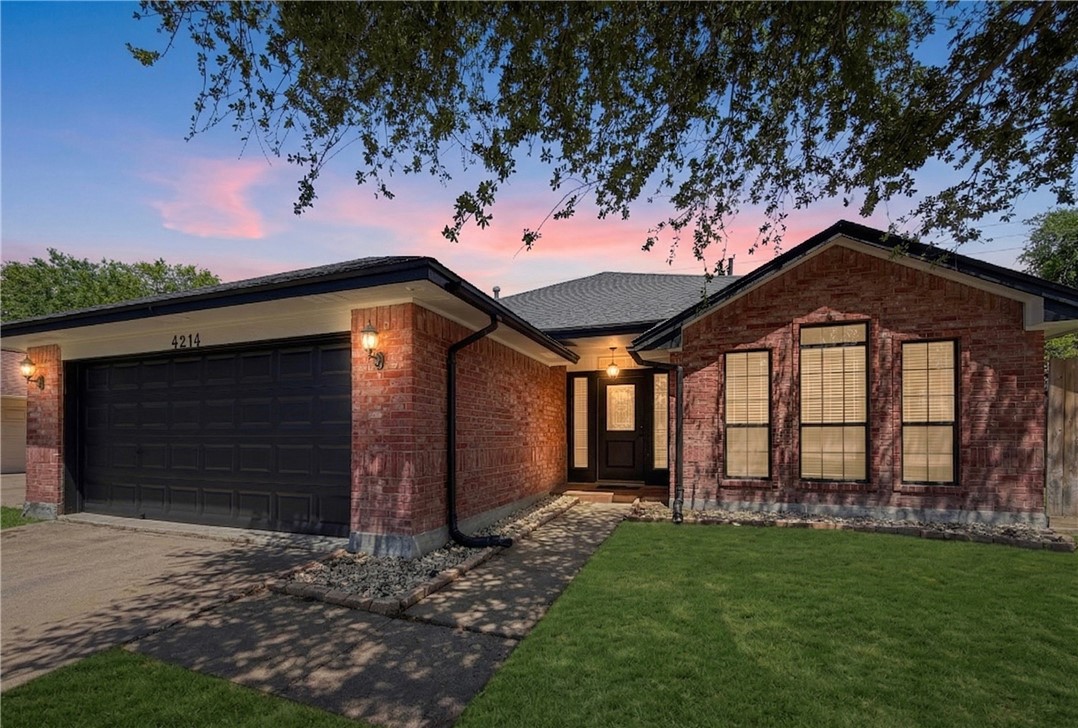 4214 Valley Circle Corpus Christi, TX 78413 - Photo 1 of 28