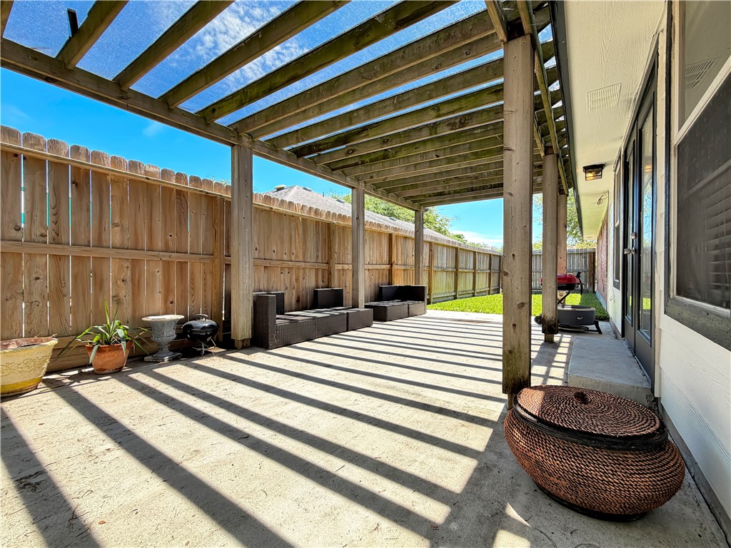 4214 Valley Circle Corpus Christi, TX 78413 - Photo 20 of 28