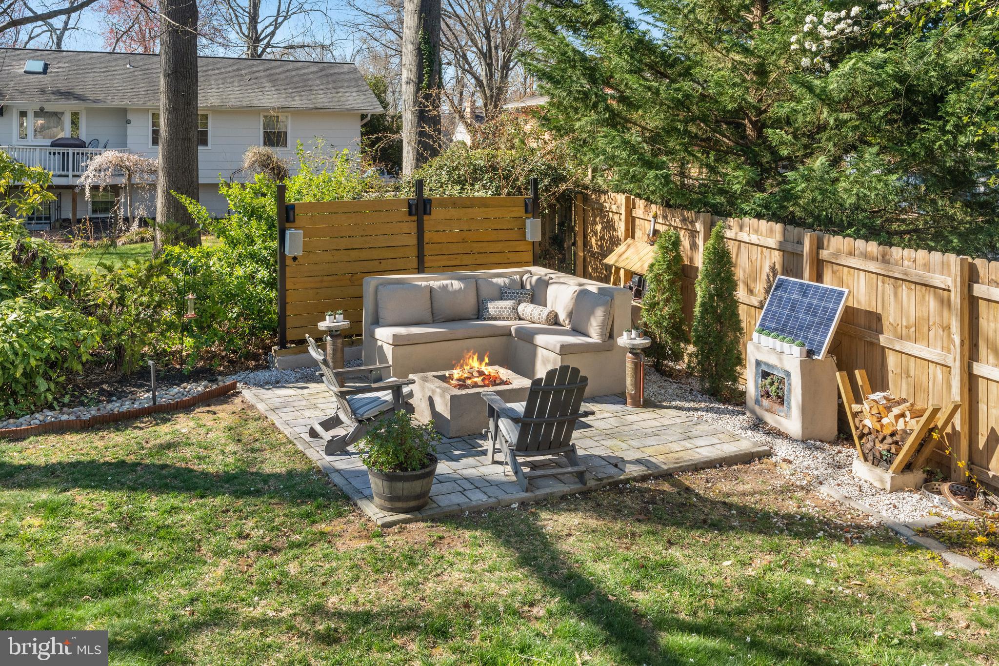 2411 Culpeper Road Alexandria, VA 22308 - Photo 32 of 36 Alternate view of firepit and fence.