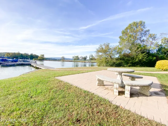 $274,900 | 0 Grand Vista Drive, Rockwood, TN 37854