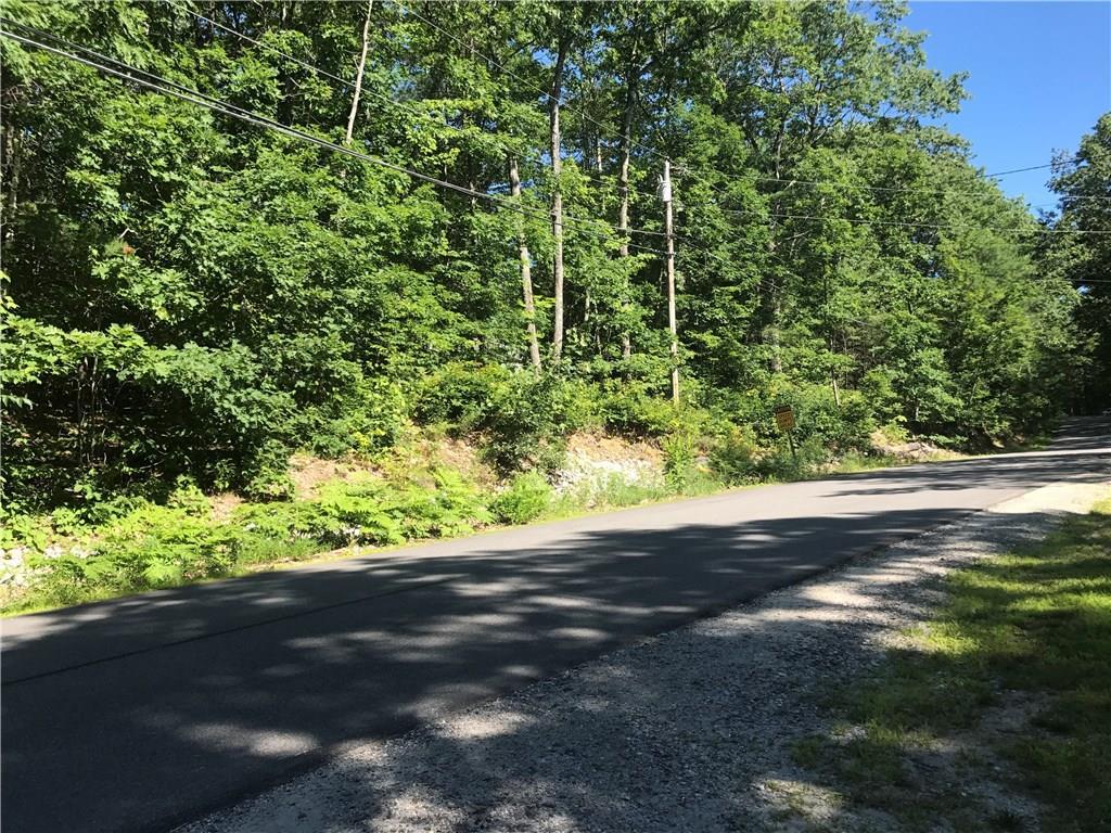 26 Arundel Road Raymond, ME 04071 - Photo 2 of 19 View Looking Right