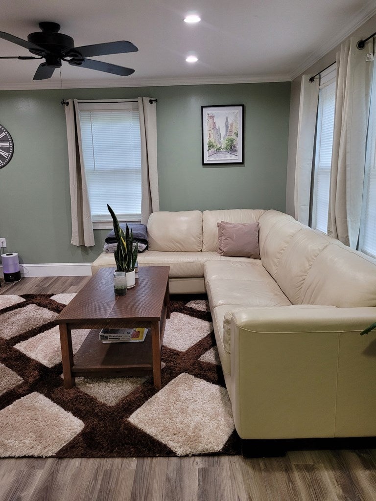 428 Deer Ridge Road Hillsville, VA 24343 - Photo 4 of 32 Gallery Image 4