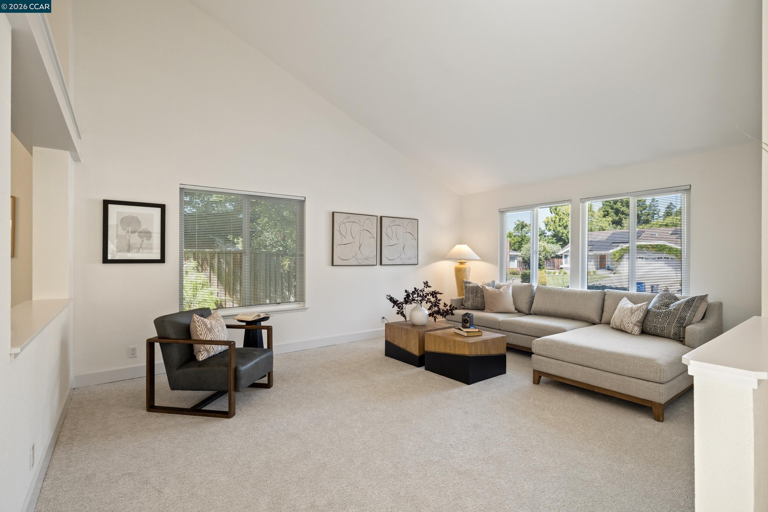 87 Lone Pine Court San Ramon, CA 94582 - Photo 9 of 54