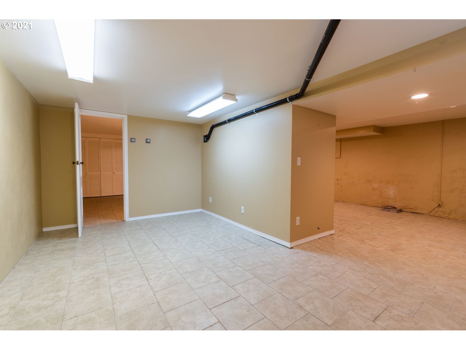 1744 North Rosa Parks Way Portland, OR 97217 - Photo 18 of 30 Gallery Image 18